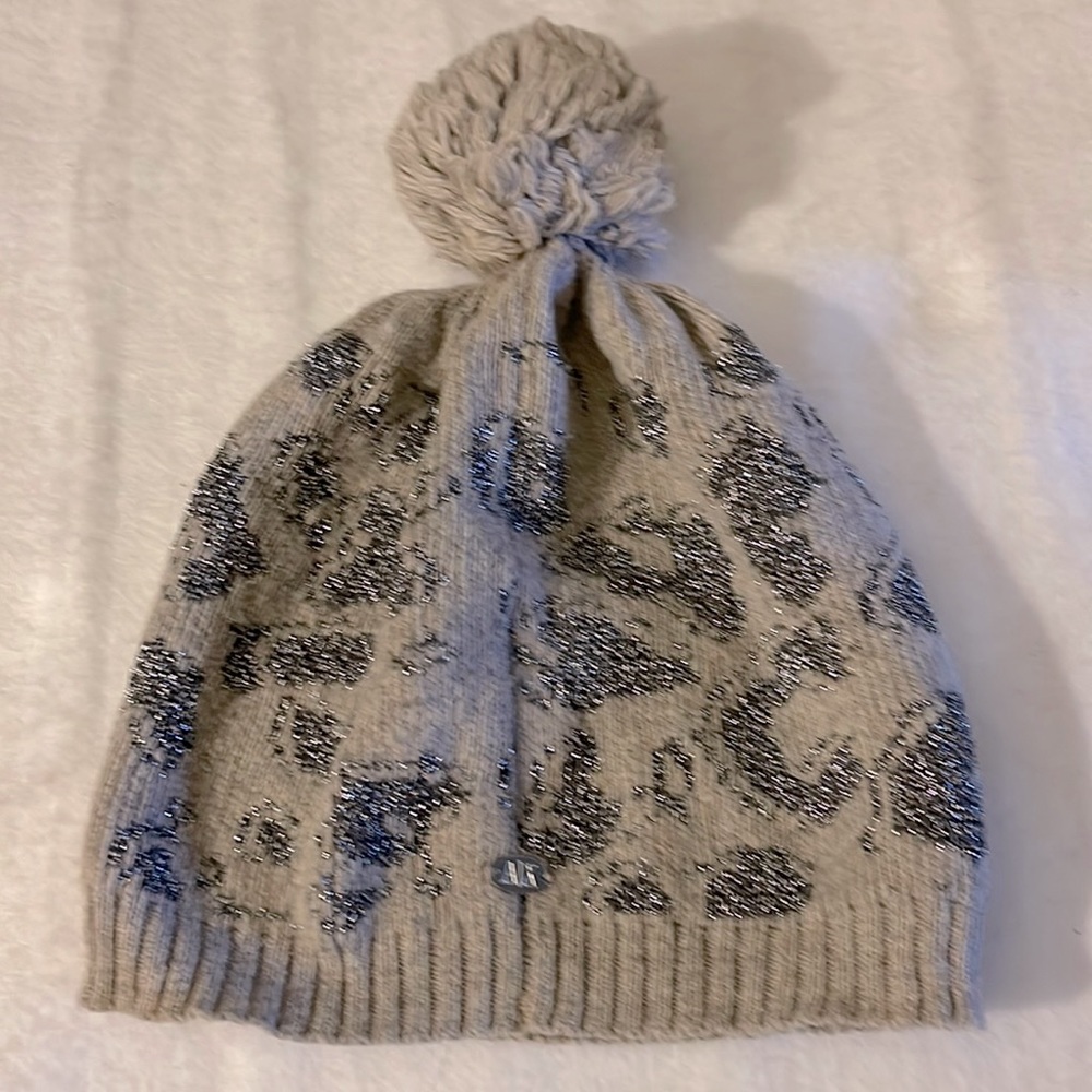 Armani Exchange Winter Pom Hat